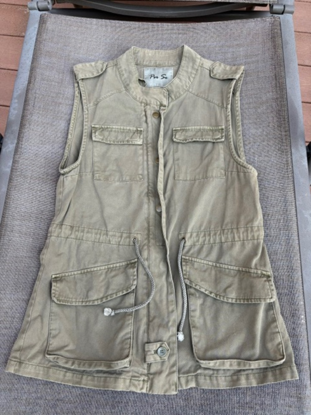 Per Se Khaki Saharienne Cargo Vest Y2K pockets + zippers never worn women’s sz S